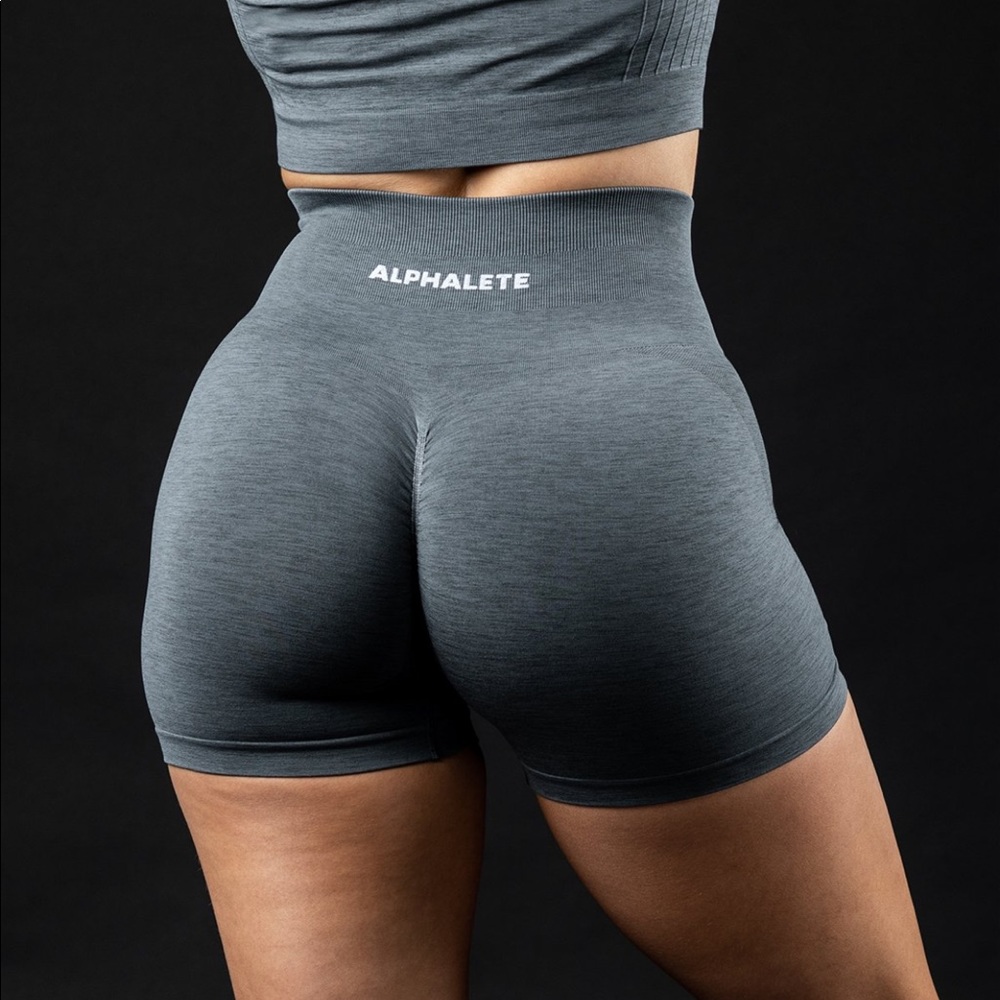 Alphalete Amplify Shorts